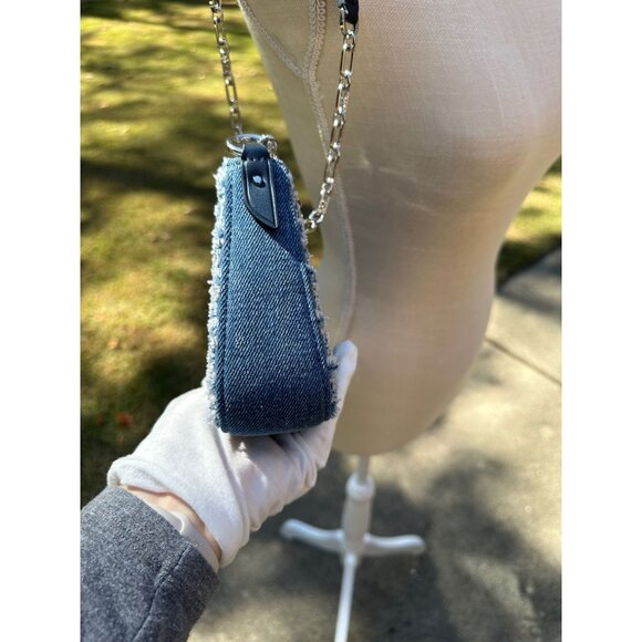Michael Kors Empire Medium Frayed Blue Denim Chain-Link Pouchette 32S4S8EW6C - Picture 4 of 16